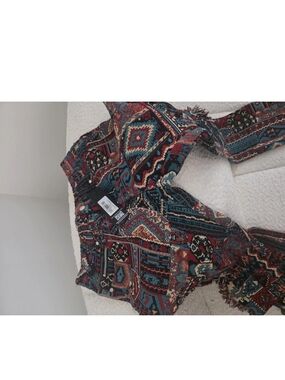 Geometric Print Blouse
